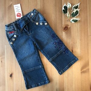 Lipstik NWT embroidered jeans